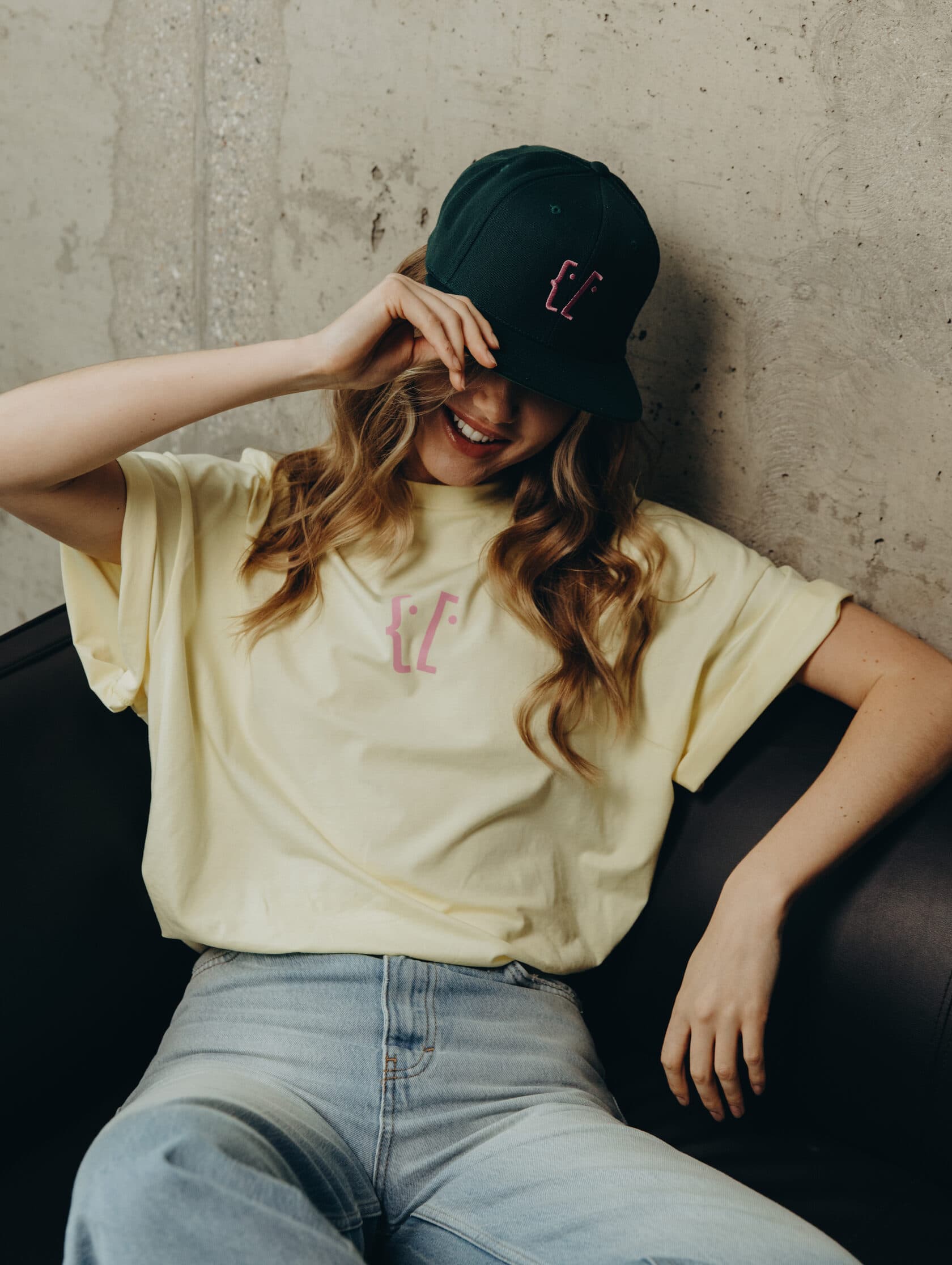 CLICK coffee Разработка мерча — фото 5